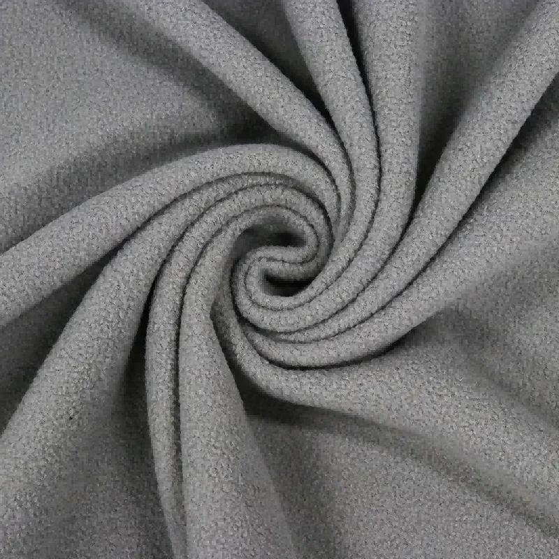 Odolná Polar Fleece tkanina na odev