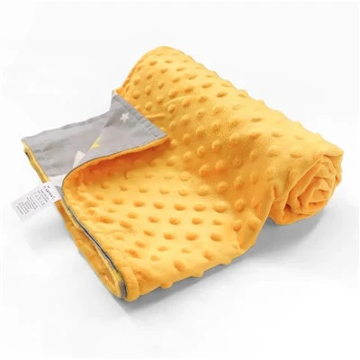 Deka Minky Dot na darček