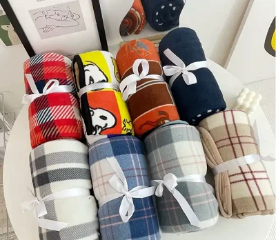 Wearable Shoulder Blanket